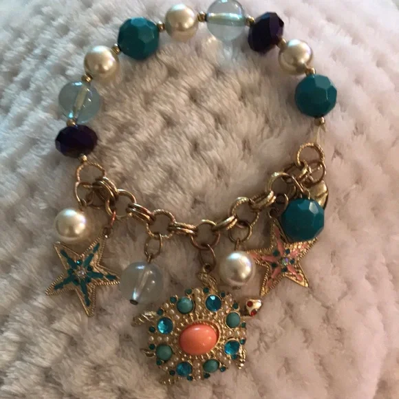 BETSEY JOHNSON SEA TURTLE CHARM BRACELET! - Picture 4 of 7
